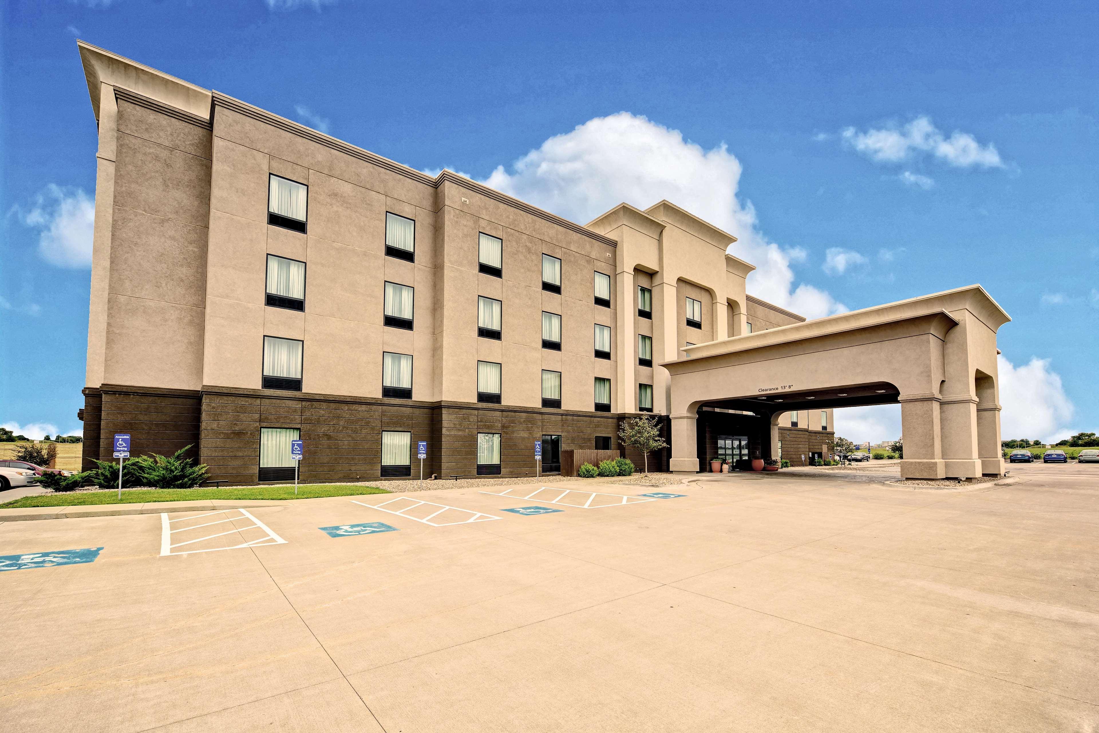 Hampton Inn Belton/Kansas City Eksteriør billede